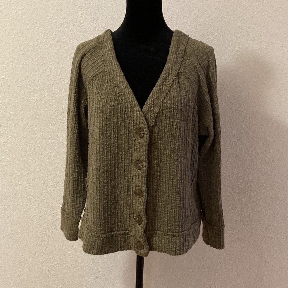 Vince Camuto  Textured Cardigan Women's Size Large Chunky Olive Button Up Two By